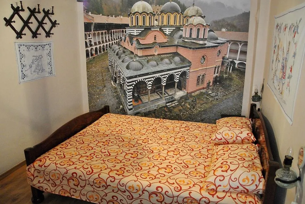 10 Coins Hostel & Tours صوفيا